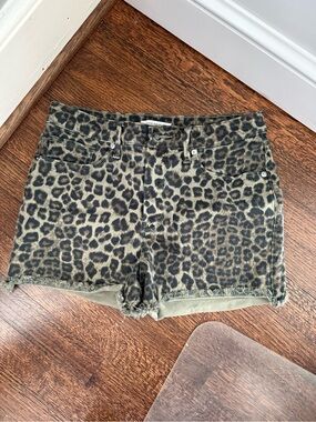 Good American Olive Leopard Print Denim Cutoff Shorts